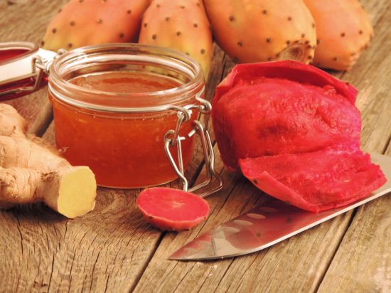 Picture of Taste of the Desert: Foraging and Jam Making